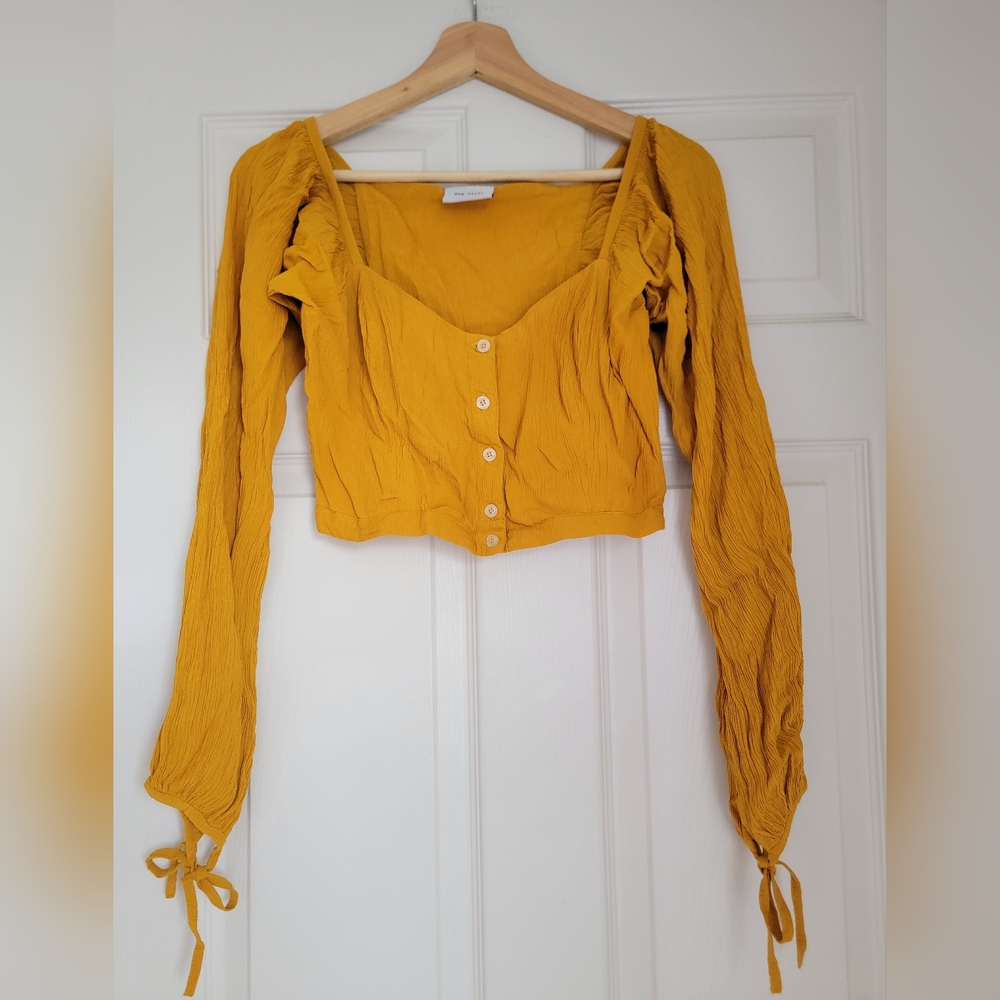 Rue Stiic Women's Mustard Yellow Button-Up Cropped Milkmaid Top Size Small